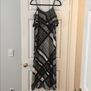 Motherhood maternity ruffle long maxi dress M